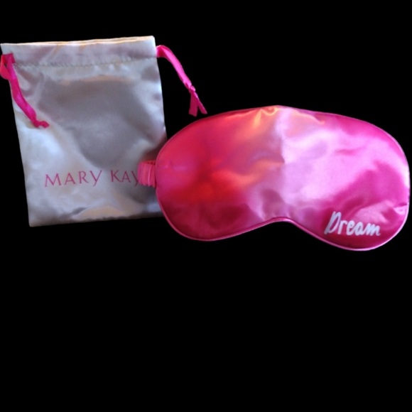 Mary Kay Lot of 3 Silky Sleeping Eye Masks! NWT Each Mask has a pouch to store! - Picture 3 of 5